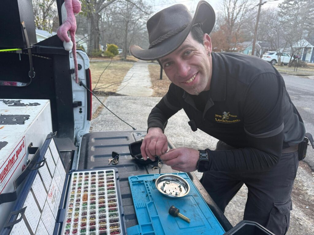 jay-my-locksmith-fort-mill-sc-lock-rekeying-pinning-kit-mobile-service